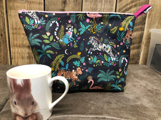 Magical jungle wash bag with waterproof linings and pockets