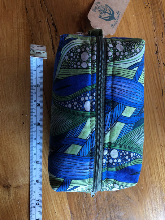 bubbles and reeds small cosmetic pouch