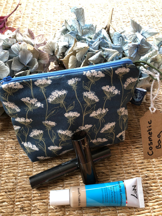 Blue and green cow parsley, waterproof lined, cosmetic purse